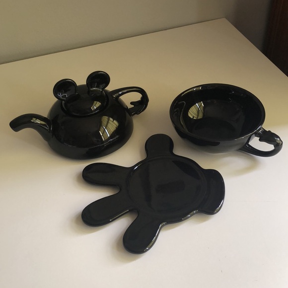 Disney Mickey Mouse Tea For One Black Teapot - Picture 1 of 16